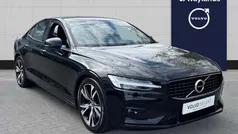 Used 2022 Volvo S60 R-Design Sedan | £23,440 (Fair price)
