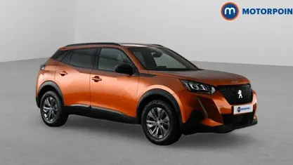 Used Peugeot 2008 Active+ 101 HP (74 kW) 2023 Orange SUV