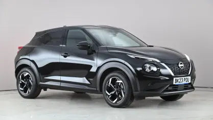 Gebraucht Nissan Juke N-Connecta 143 PS (105 kW) 2023 Schwarz SUV