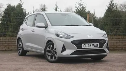 Grey Used 2025 Hyundai i10 Advanced Hatchback | £14,999 (Fair price)