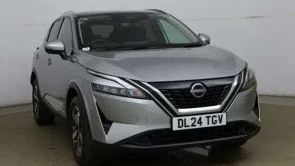 Used Nissan Qashqai N-Connecta 190 HP (139 kW) 2023 Silver SUV