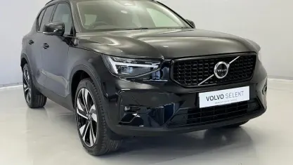 Used Volvo XC40 Ultra 163 HP (119 kW) 2025 Black SUV