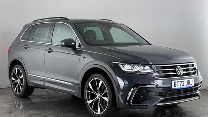 Used VW Tiguan R-line 245 HP (180 kW) 2023 SUV