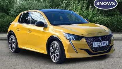 Used Peugeot 208 GTi 131 HP (96 kW) 2023 Yellow Hatchback
