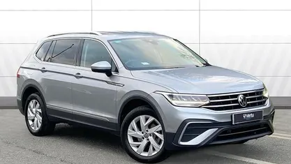 Used 2024 VW Tiguan Allspace Life SUV | £22,231 (Good price)