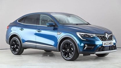 Używany Renault Arkana Techno 150 KM (110 kW) 2023 Niebieski SUV