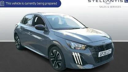 Used Peugeot 208 Allure 101 HP (74 kW) 2025 Hatchback