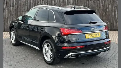 Used 2022 Audi Q5 S-Line SUV | £25,899 (Fair price)