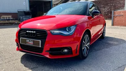 Begagnad Audi A1 Sportback S-Line 86 HK (63 kW) 2014 Röd Halvkombi