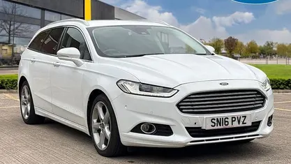 Used Ford Mondeo Titanium 179 HP (131 kW) 2016 White Estate