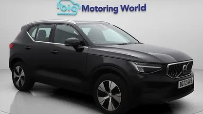 Used 2022 Volvo XC40 Core SUV | £17,800 (Fair price)
