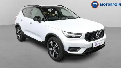 Usado Volvo XC40 R-Design 163 CV (119 kW) 2021 Plateado SUV