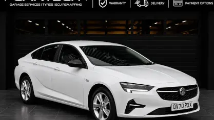 Used Vauxhall Insignia Sport 122 HP (89 kW) 2020 White Hatchback