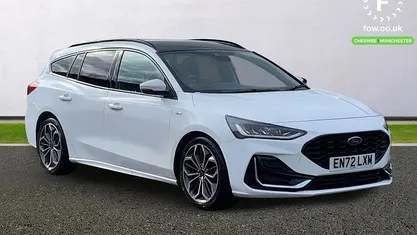 Used Ford Focus ST-Line 120 HP (88 kW) 2022 White Estate