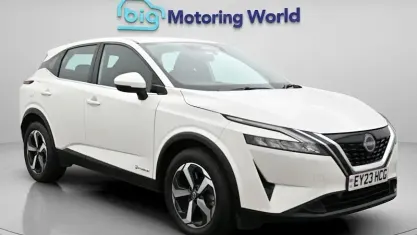 Used Nissan Qashqai Acenta Premium 190 HP (139 kW) 2023 White SUV