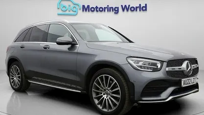 Begagnad Mercedes GLC220 AMG Line Premium 194 HK (142 kW) 2022 Grå Kombi