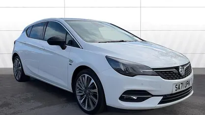 Used Vauxhall Astra Edition 145 HP (106 kW) 2021 Hatchback
