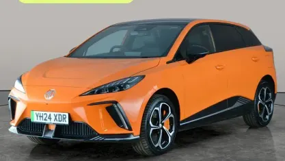 Używany MG MG4 EV 319 kW (435 KM) 2025 Hatchback
