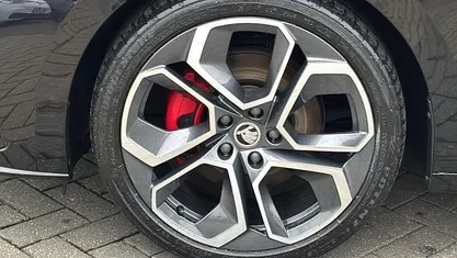 Used 2023 Skoda Octavia vRS Estate | £22,999 (Fair price)