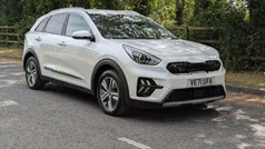 White Used 2022 Kia Niro 3 SUV | £17,595 (Good price)