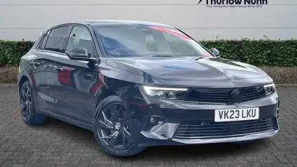 Used Vauxhall Astra S 131 HP (96 kW) 2023 Black Hatchback