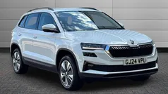 White Used 2024 Skoda Karoq SE Drive SUV | £22,995 (Fair price)