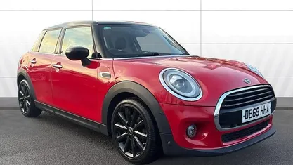 Used 2020 Mini Cooper Classic Hatchback | £11,924 (Fair price)