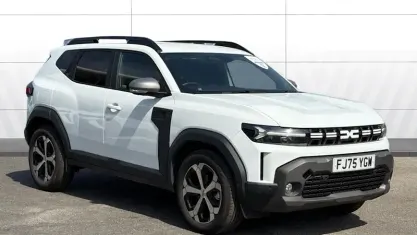 New Dacia Duster Journey 141 HP (103 kW) 2025 White Estate