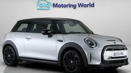 Used 2023 Mini Cooper Level 2 Hatchback | £11,900 (Fair price)
