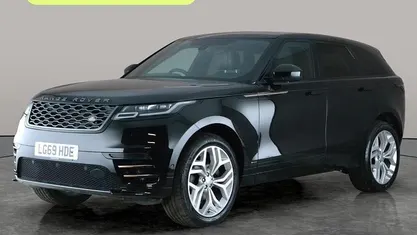 Begagnad Land Rover Range Rover Velar HSE Dynamic 241 HK (177 kW) 2019 Svart SUV