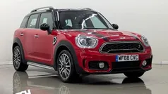 Chili red Used 2018 Mini Cooper S Countryman SUV | £10,990 (Fair price)