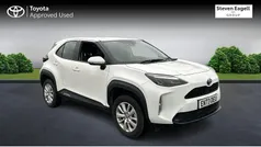 Used 2025 Toyota Yaris Hybrid Estate | £21,855 (Good price)