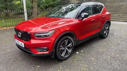 Used 2020 Volvo XC40 R-Design SUV | £20,980 (Fair price)
