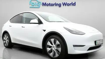 Used Tesla Model Y Long Range AWD 286 kW (389 HP) 2025 SUV