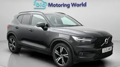 Usado Volvo XC40 R-Design 163 HP (119 kW) 2021 Preto SUV
