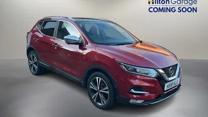 Red Used 2018 Nissan Qashqai Tekna+ SUV | £13,550 (Fair price)