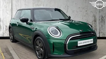 Used Mini Cooper Classic 136 HP (100 kW) 2021 Hatchback