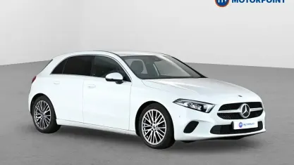 Begagnad Mercedes A180 Executive 136 HK (100 kW) 2021 Vit Halvkombi