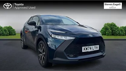 Used 2025 Toyota C-HR Design SUV | £26,476 (Fair price)