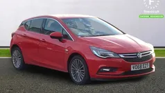 Red Used 2018 Vauxhall Astra Elite Hatchback | £8,799 (Fair price)