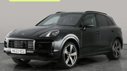 Used Porsche Cayenne Platinum Edition 462 HP (339 kW) 2023 Black SUV