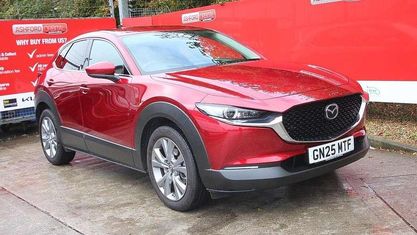 Używany Mazda CX-30 Exclusive-Line 140 KM (102 kW) 2025 Czerwony SUV