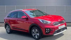 Red Used 2022 Kia Niro 2 SUV | £17,879 (Fair price)