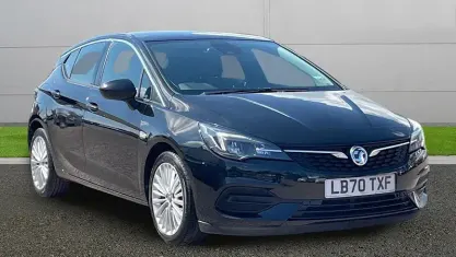 Usado Vauxhall Astra Elite 145 CV (106 kW) 2020 Negro Utilitario