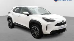 Used 2025 Toyota Yaris Hybrid Estate | £22,349 (Fair price)