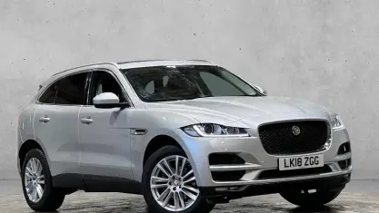 Used Jaguar F-Pace Portfolio 241 HP (177 kW) 2019 Black SUV