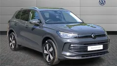 Used 2025 VW Tiguan Match SUV | £38,059 (Fair price)