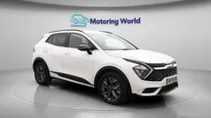White Used 2022 Kia Sportage GT-Line SUV | £24,500 (Fair price)
