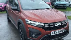 Brown Used 2023 Dacia Jogger Extreme MPV | £15,995 (Fair price)
