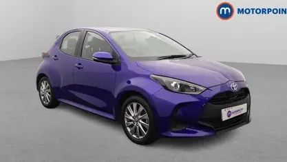 Used Toyota Yaris 116 HP (85 kW) 2023 Blue Hatchback